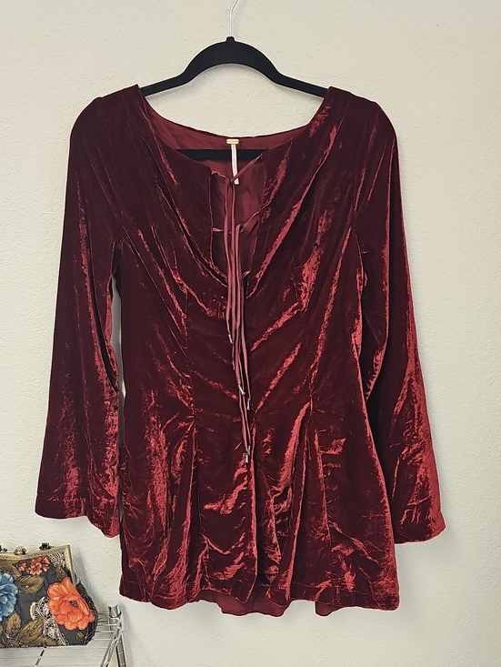 Free People Dresses & Skirts - Free People Linney Velvet Burgundy Long Sleeve Mini Dress